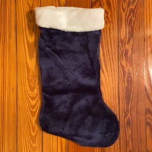 Longer blue stocking